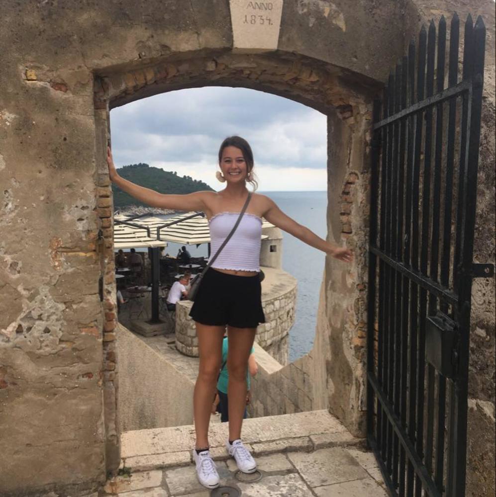 Meet your Posher, Sarah